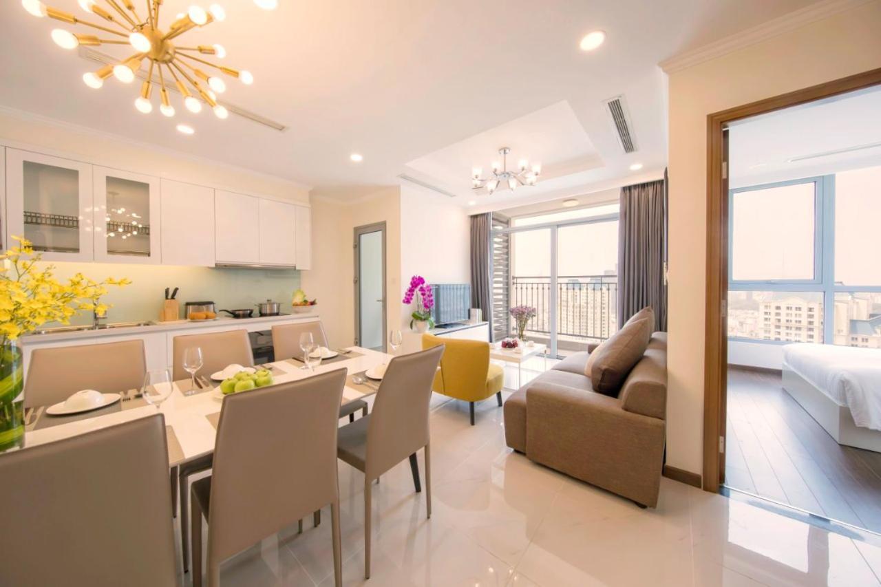 Luxury Vinhomes Central Park Humi Homes Apartment